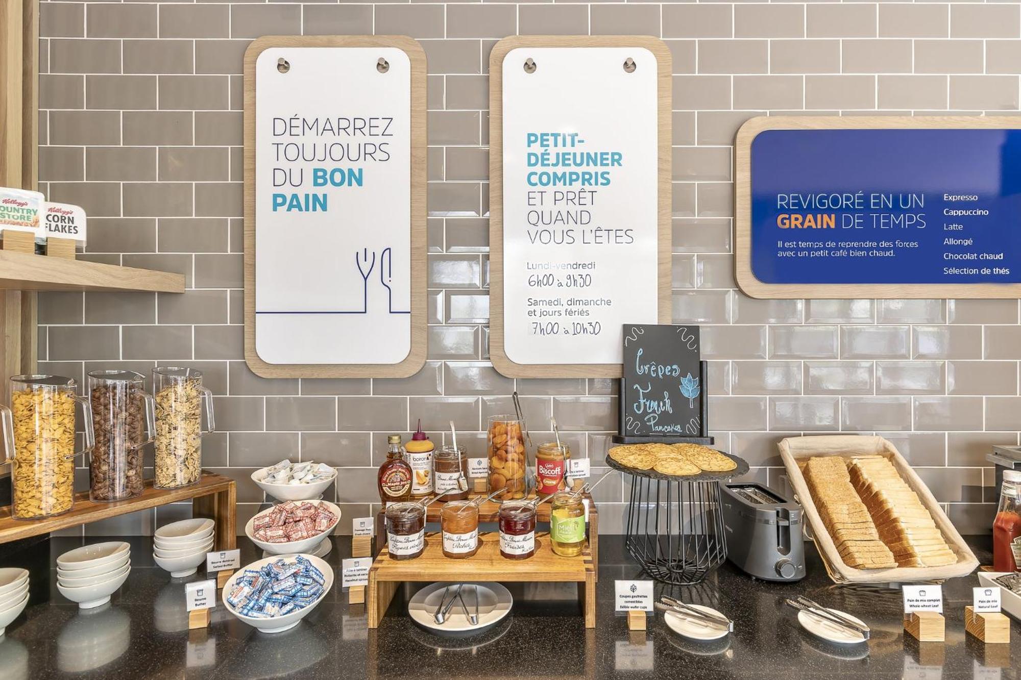 Holiday Inn Express Paris - Poissy By Ihg 외부 사진